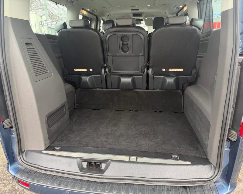 Ford Tourneo Custom 2.0 EcoBlue Titanium 130PS 9 seater LWB
