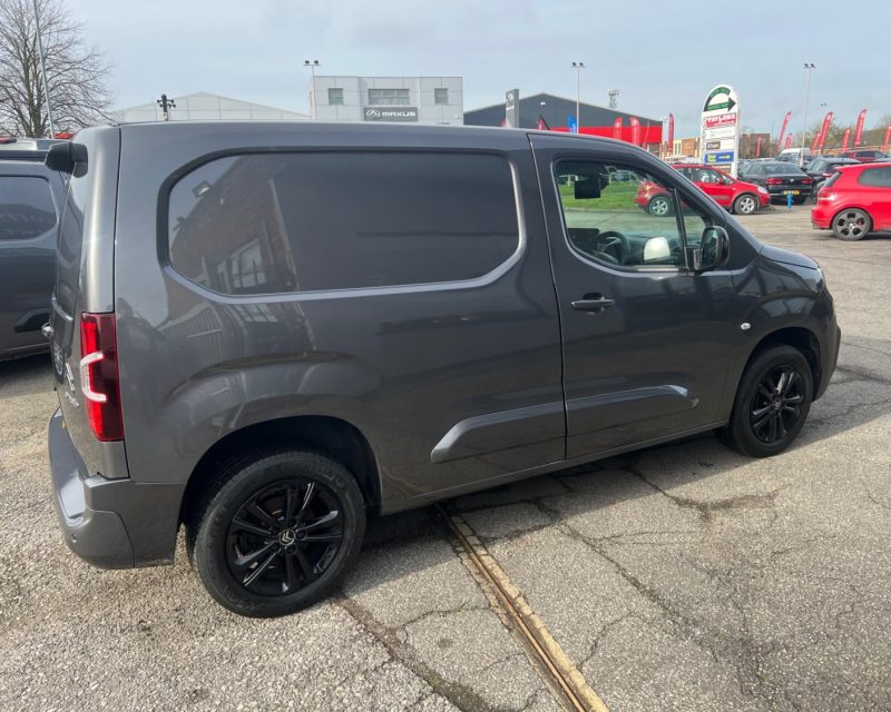 Citroen Berlingo 1.5 BlueHDi Driver Professional 1000kg