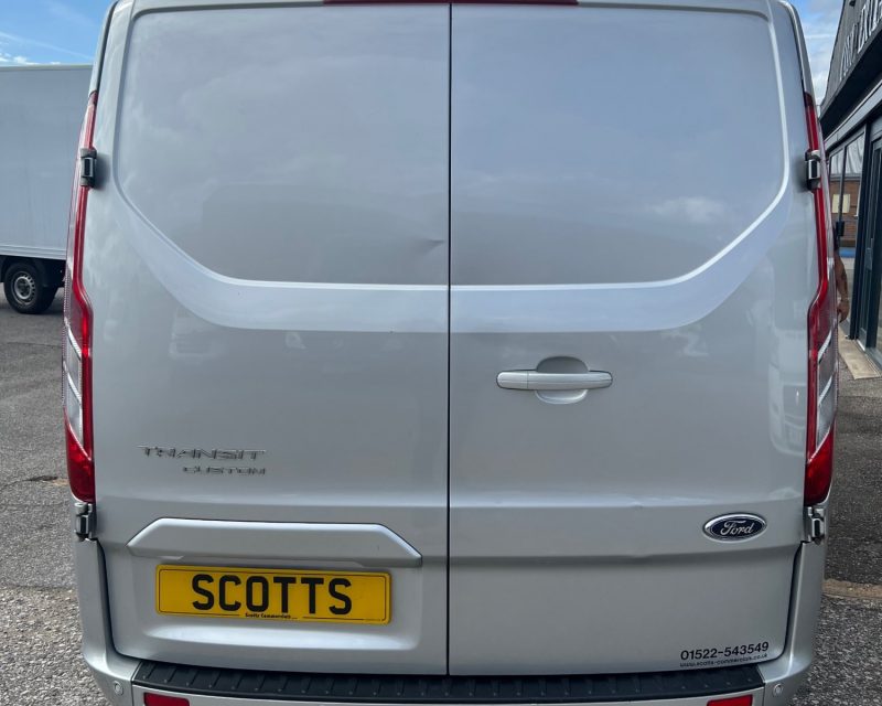 Ford Transit Custom 2.0 EcoBlue 130ps CrewVan Limited LWB Van