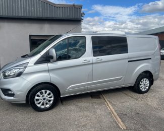Ford Transit Custom 2.0 EcoBlue 130ps CrewVan Limited LWB Van
