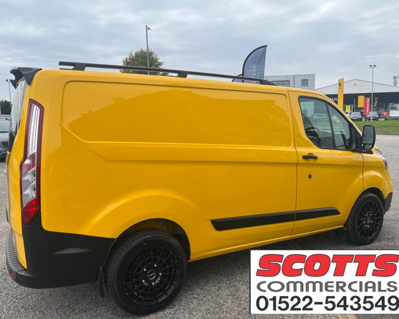 Ford Transit Custom 2.0 EcoBlue SWB