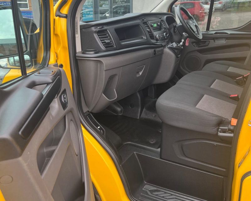 Ford Transit Custom 2.0 EcoBlue SWB