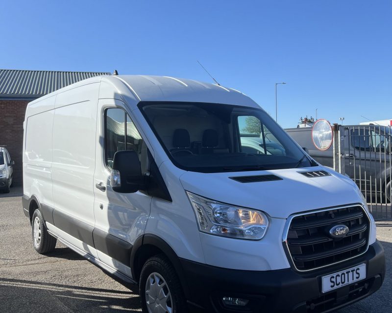 Ford Transit 350 2.0 EcoBlue Trend 130ps L3H2