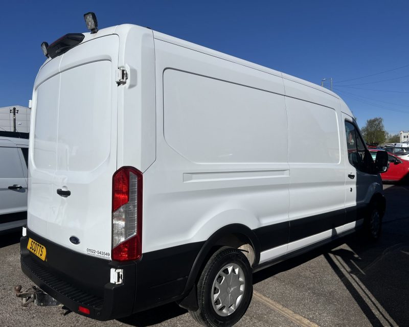 Ford Transit 350 2.0 EcoBlue Trend 130ps L3H2