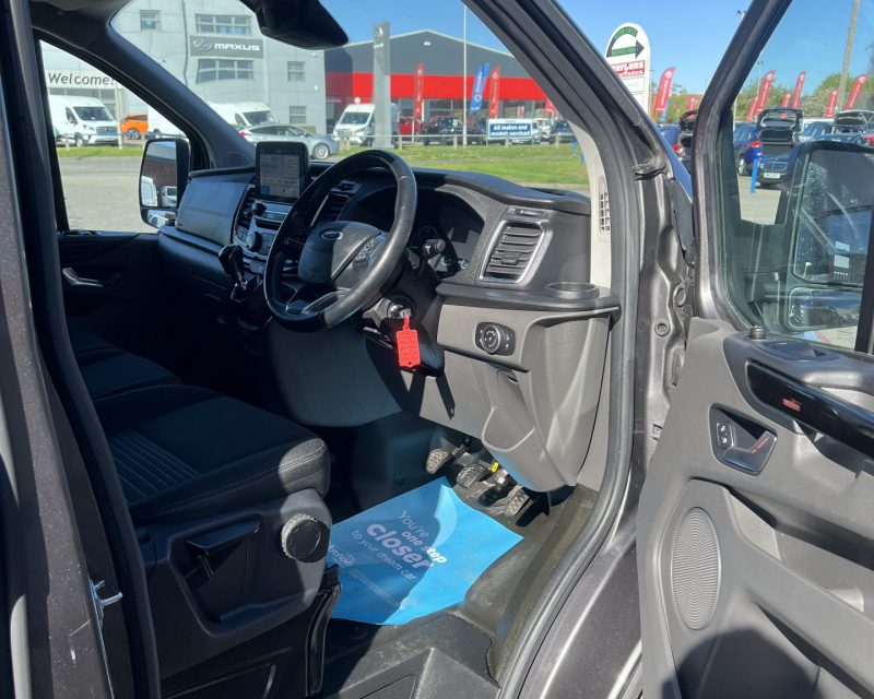 Ford Transit Custom 2.0 EcoBlue 130ps Limited SWB