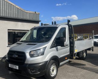 Ford Transit 350 130ps Single Cab 14’ Body with TailLift