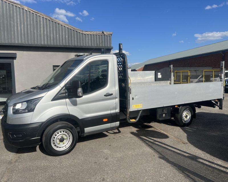 Ford Transit 350 130ps Single Cab 14’ Body with TailLift