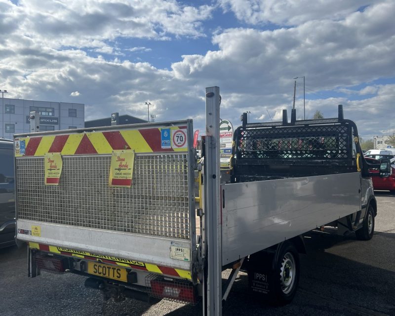 Ford Transit 350 130ps Single Cab 14’ Body with TailLift