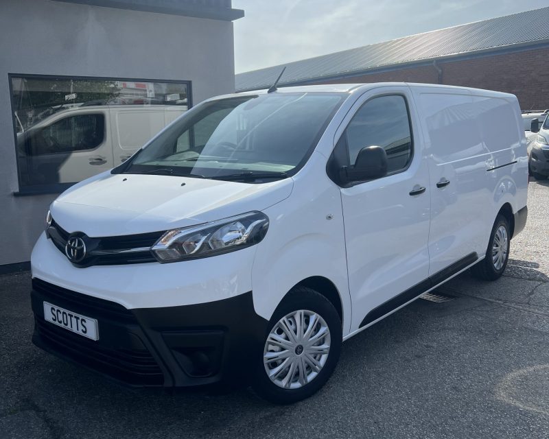 Toyota Proace 2.0 Turbo D 120 Icon TailGate LWB