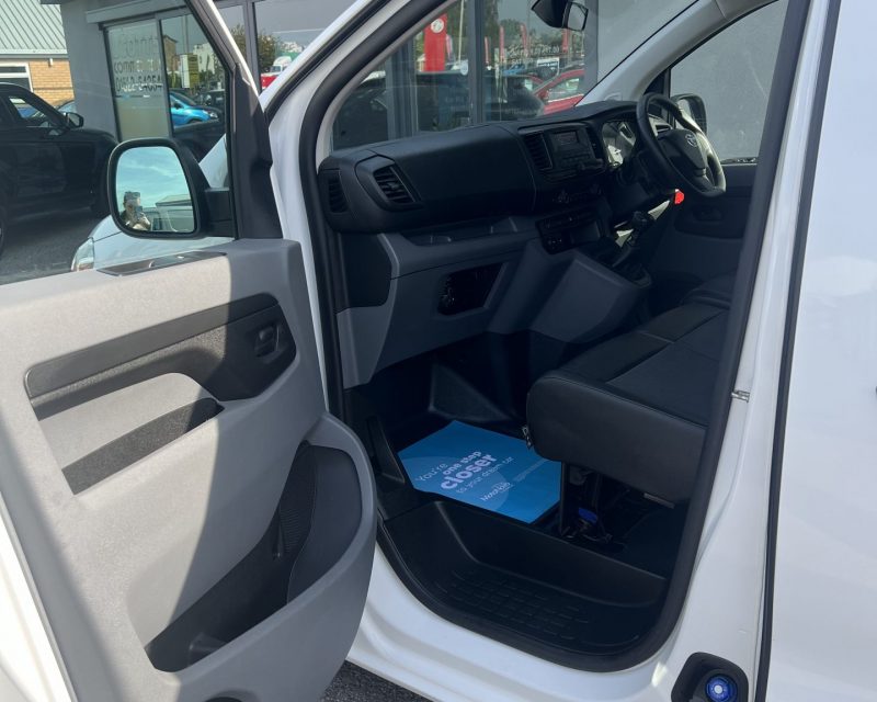 Toyota Proace 2.0 Turbo D 120 Icon TailGate LWB