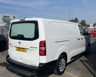 Toyota Proace 2.0 Turbo D 120 Icon TailGate LWB