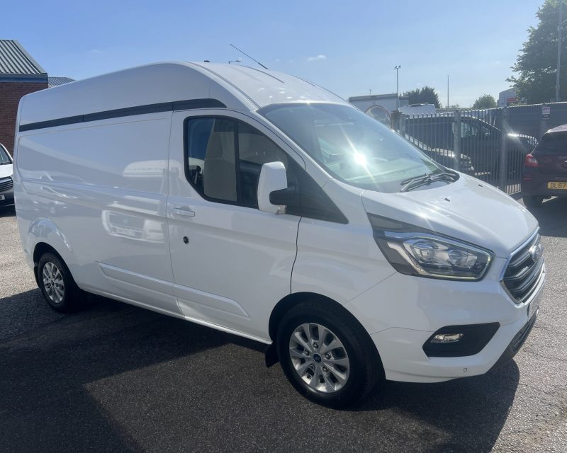Ford Transit Custom 2.0 EcoBlue 130ps High Roof L2H2 Limited Van