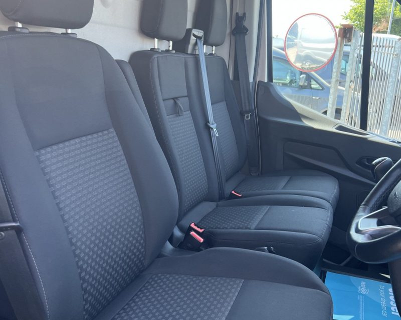 Ford Transit 350 2.0 EcoBlue 130ps L3H2 Trend Van
