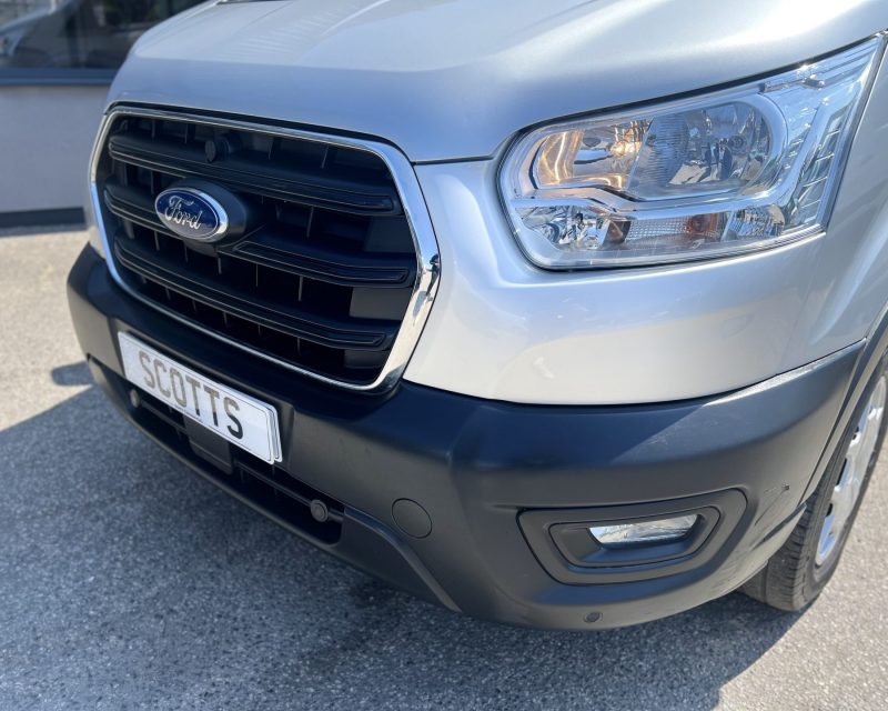Ford Transit 350 2.0 EcoBlue 130ps L3H2 Trend Van