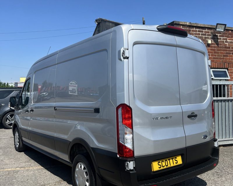 Ford Transit 350 2.0 EcoBlue 130ps L3H2 Trend Van