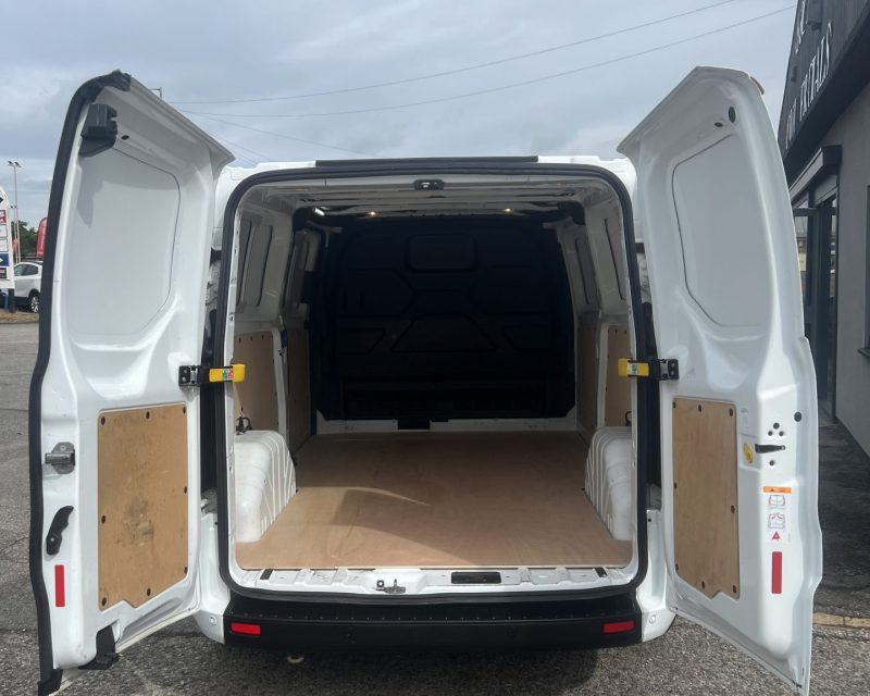 Ford Transit Custom 2.0 EcoBlue 105ps LWB Trend Van