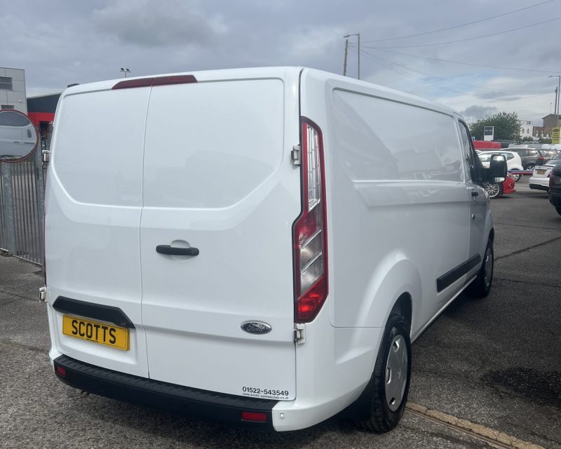 Ford Transit Custom 2.0 EcoBlue 105ps LWB Trend Van