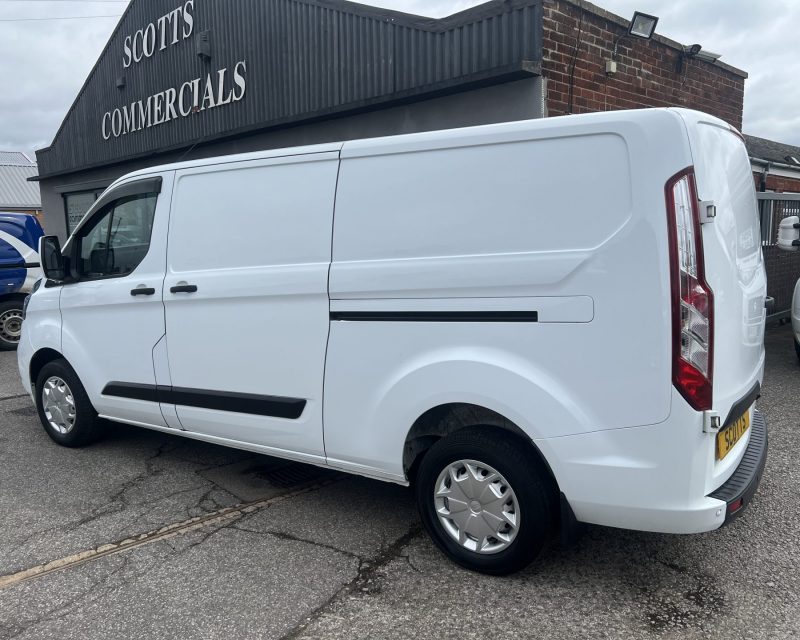 Ford Transit Custom 2.0 EcoBlue 105ps LWB Trend Van