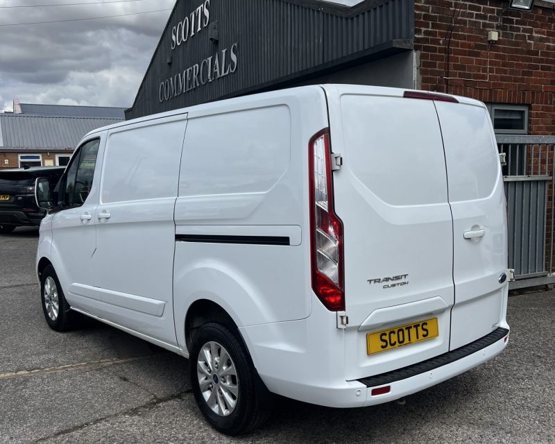 Ford Transit Custom 2.0 EcoBlue 130ps SWB Limited Van