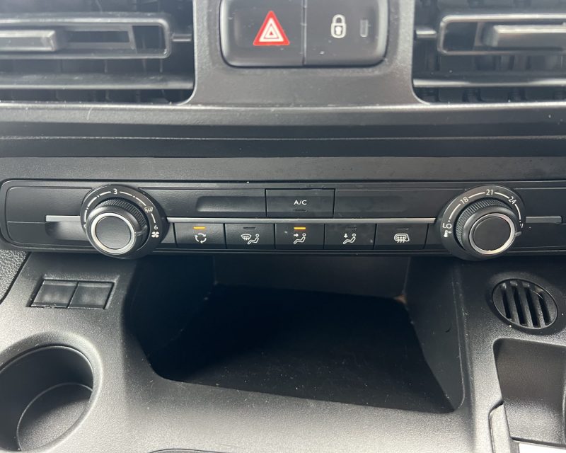 Peugeot Partner 950 1.5 BlueHDi Professional Premium+ LWB Van