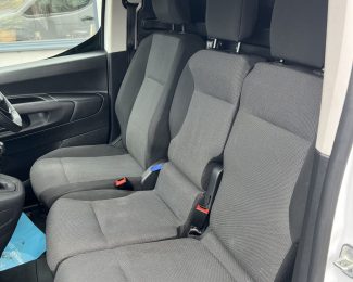 Peugeot Partner 950 1.5 BlueHDi Professional Premium+ LWB Van
