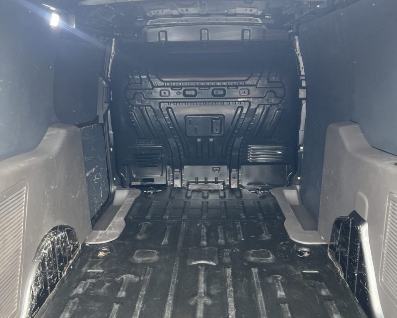 Ford Transit Connect 1.5 EcoBlue Limited LWB