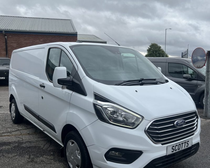 Ford Transit Custom 2.0 EcoBlue 105ps 300 Trend LWB Van