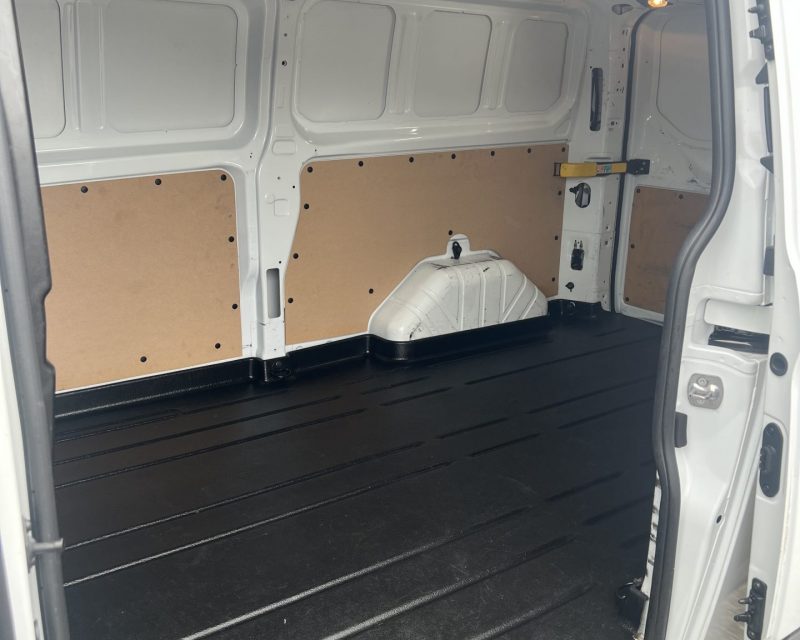 Ford Transit Custom 2.0 EcoBlue 105ps 300 Trend LWB Van