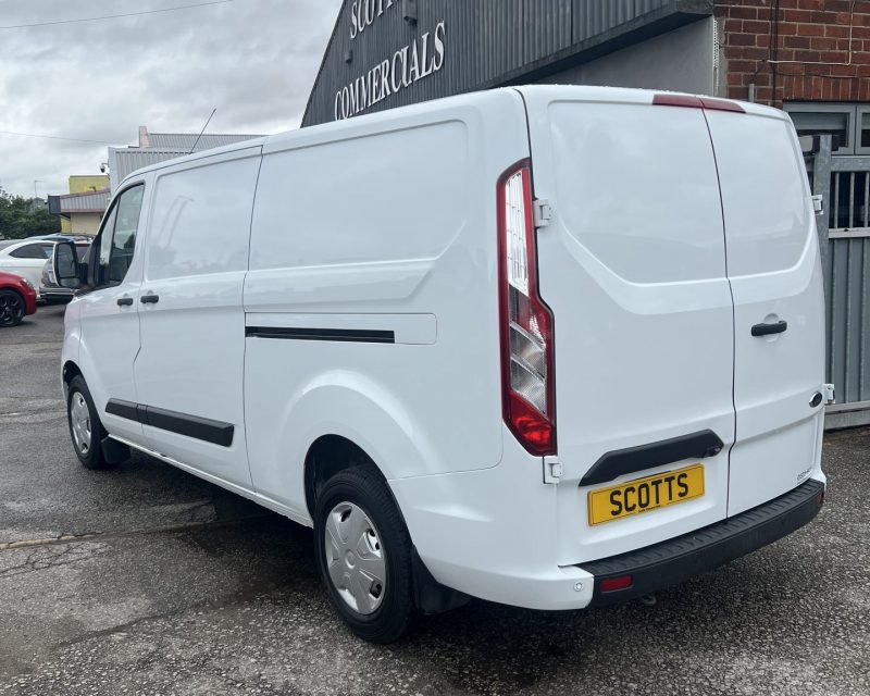 Ford Transit Custom 2.0 EcoBlue 105ps 300 Trend LWB Van