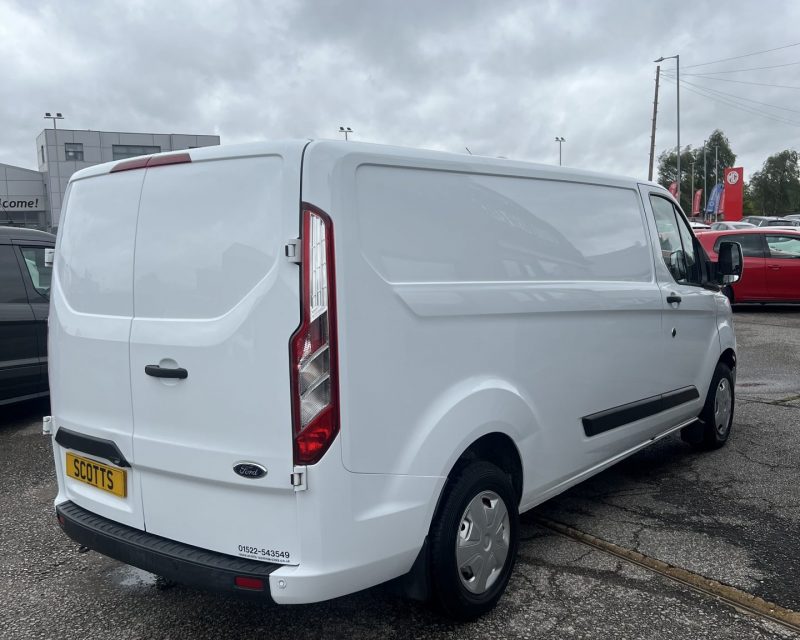 Ford Transit Custom 2.0 EcoBlue 105ps 300 Trend LWB Van