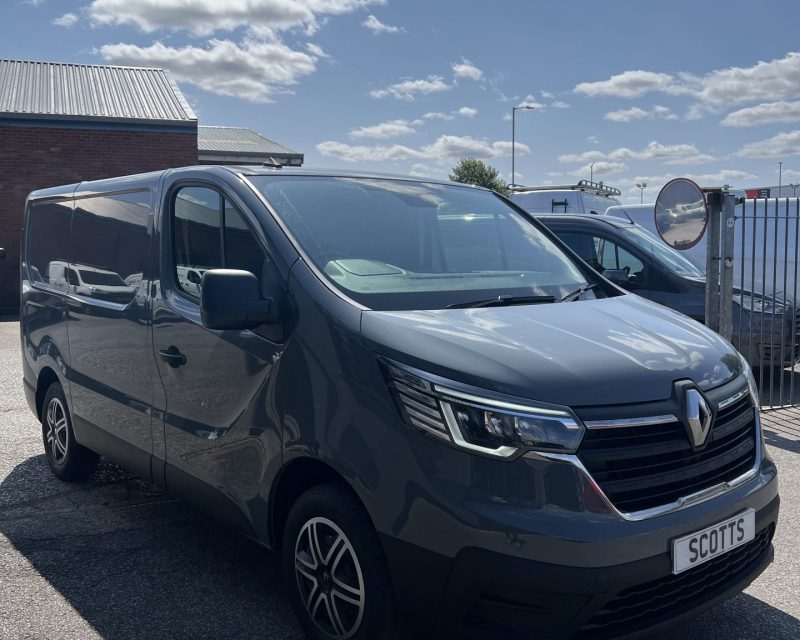 Renault Trafic SL28 2.0 dCi 130 Business SWB Van