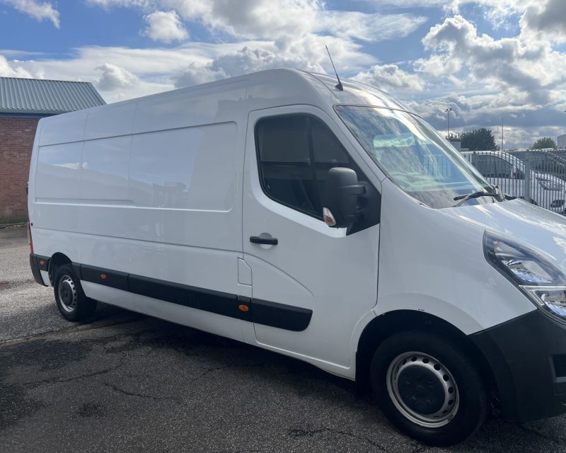 Vauxhall Movano  2.3 Turbo D 135ps L3H2 Van