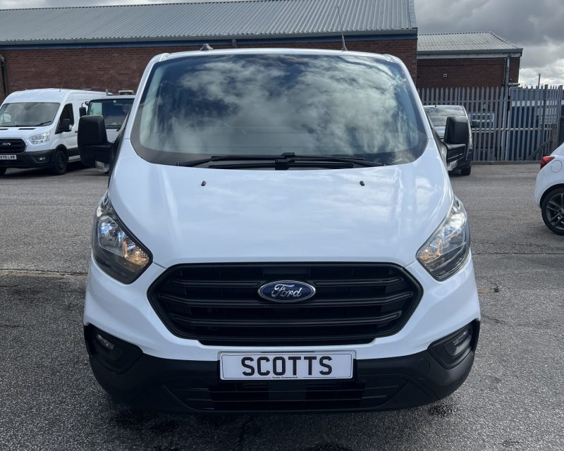 Ford Transit Custom 2.0 EcoBlue 130ps CrewVan LWB Van