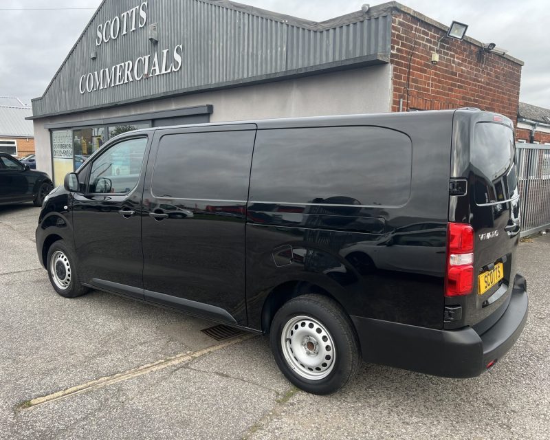 Vauxhall Vivaro 2.0 Turbo D 3100 Prime 145ps LWB