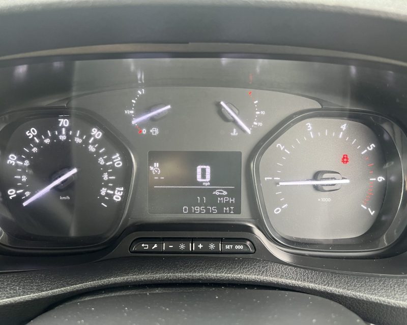 Vauxhall Vivaro 2.0 Turbo D 3100 Prime 145ps LWB