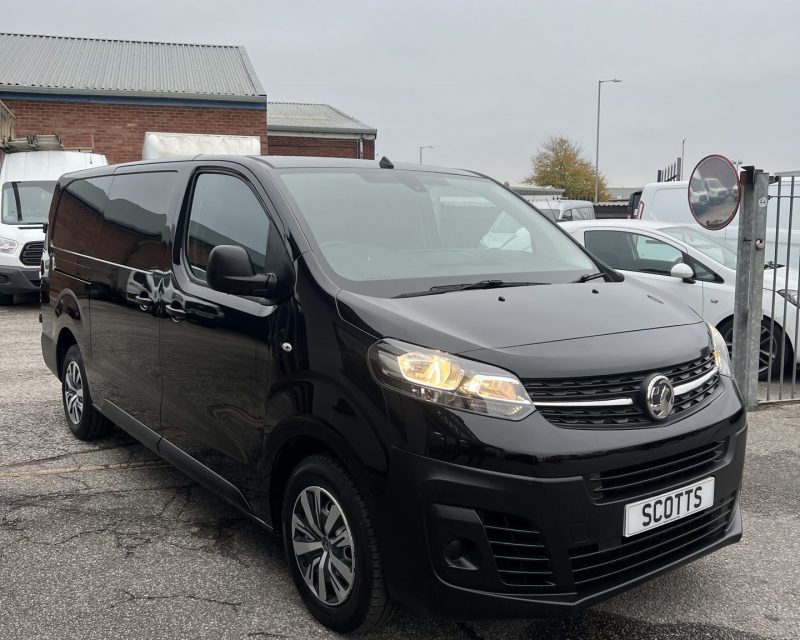 Vauxhall Vivaro 2.0 Turbo D 3100 Prime 145ps LWB