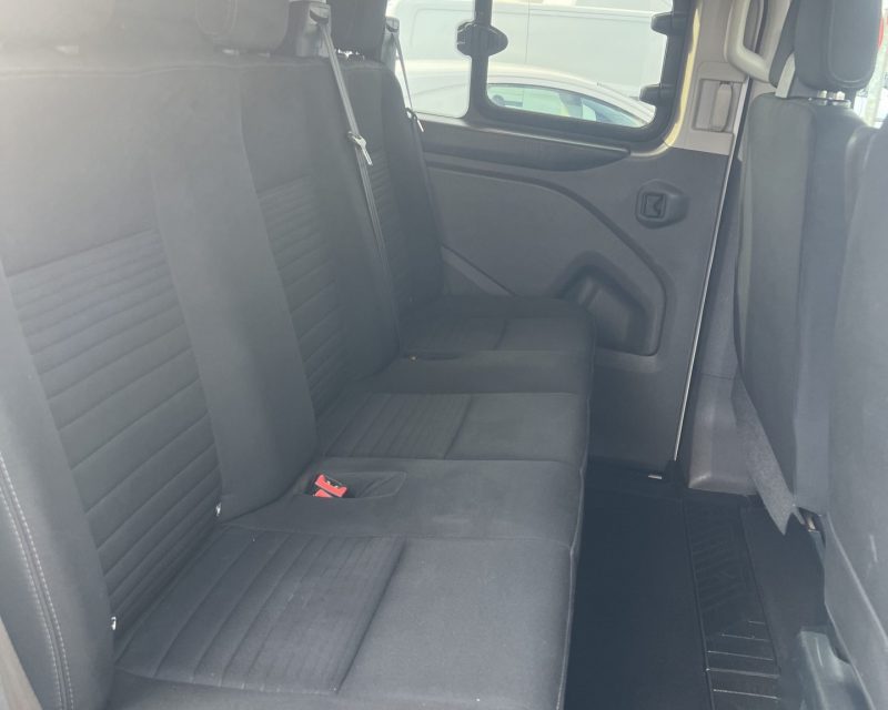 FORD TRANSIT CUSTOM 2.0 EcoBlue 130ps D/Cab SWB Limited Van