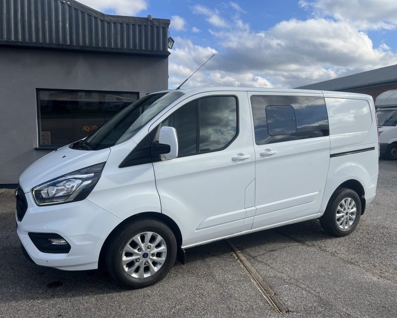 FORD TRANSIT CUSTOM 2.0 EcoBlue 130ps D/Cab SWB Limited Van