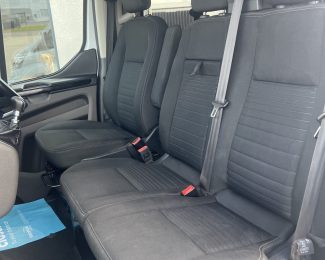 FORD TRANSIT CUSTOM 2.0 EcoBlue 130ps D/Cab SWB Limited Van
