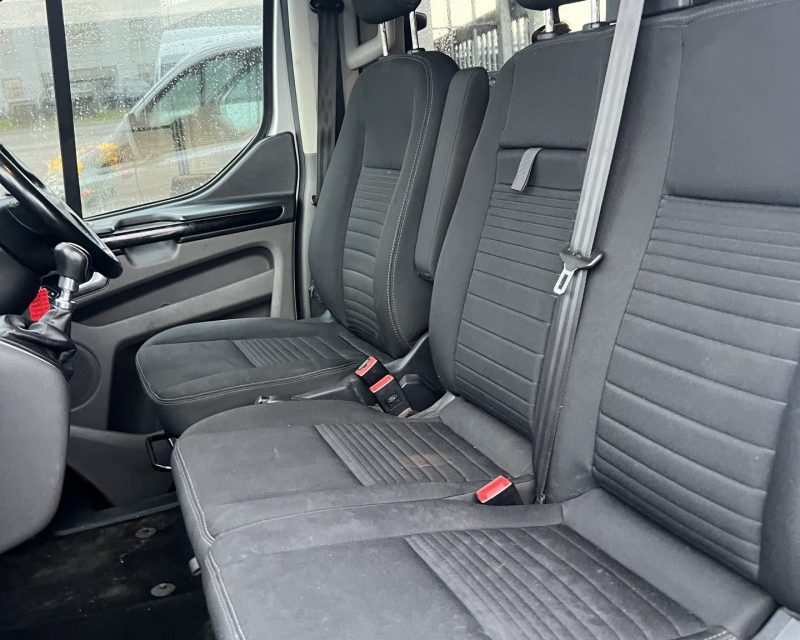 Ford Transit Custom Crewvan 2.0 EcoBlue 320 130ps Limited SWB
