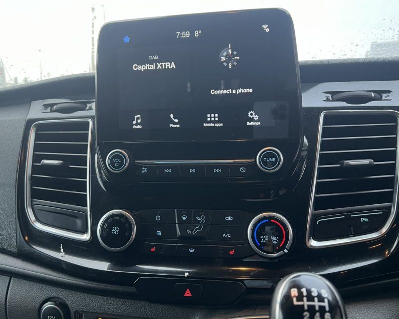 Ford Transit Custom Crewvan 2.0 EcoBlue 320 130ps Limited SWB