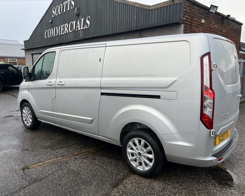 Ford Transit Custom 2.0 EcoBlue 320 130ps Limited LWB
