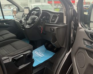 Ford Transit Custom 2.0 EcoBlue Crewvan Limited 130 LWB