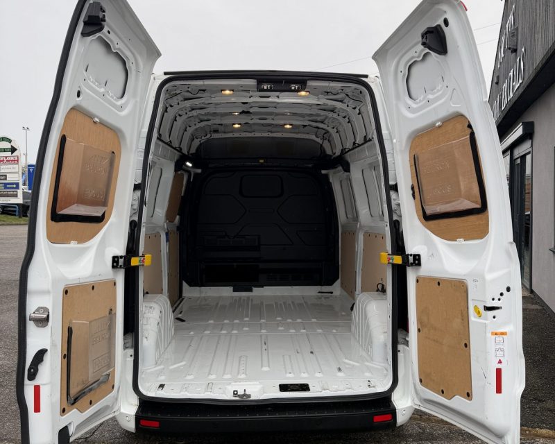 Ford Transit Custom 2.0 EcoBlue L2H2 High Roof LWB