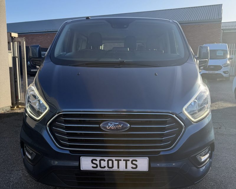 Ford Tourneo Custom 2.0 EcoBlue Titanium 130PS 9 seater LWB