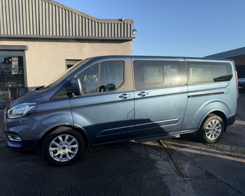 Ford Tourneo Custom 2.0 EcoBlue Titanium 130PS 9 seater LWB
