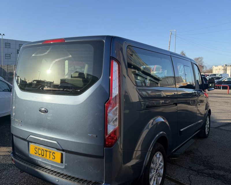 Ford Tourneo Custom 2.0 EcoBlue Titanium 130PS 9 seater LWB