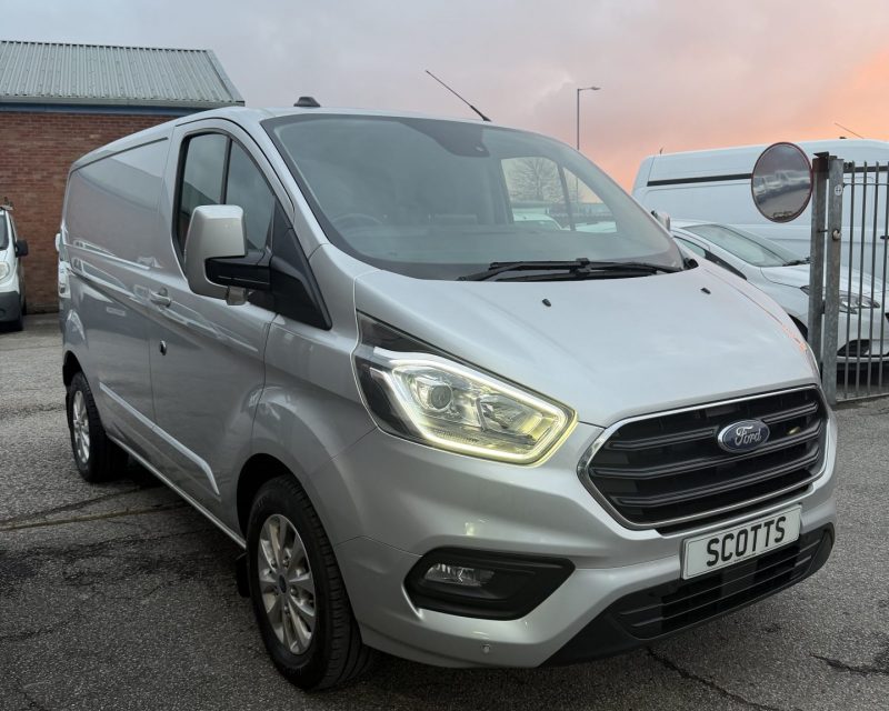 Ford Transit Custom 2.0 EcoBlue 300 Limited SWB