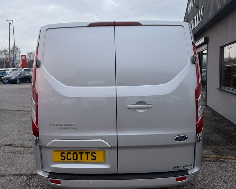 Ford Transit Custom 2.0 EcoBlue 300 Limited SWB