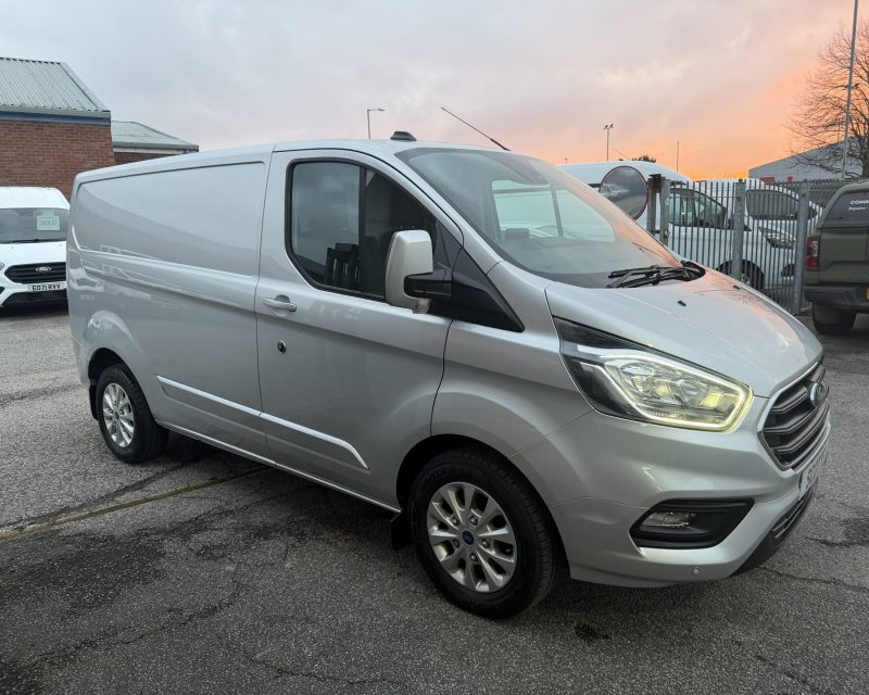 Ford Transit Custom 2.0 EcoBlue 300 Limited SWB
